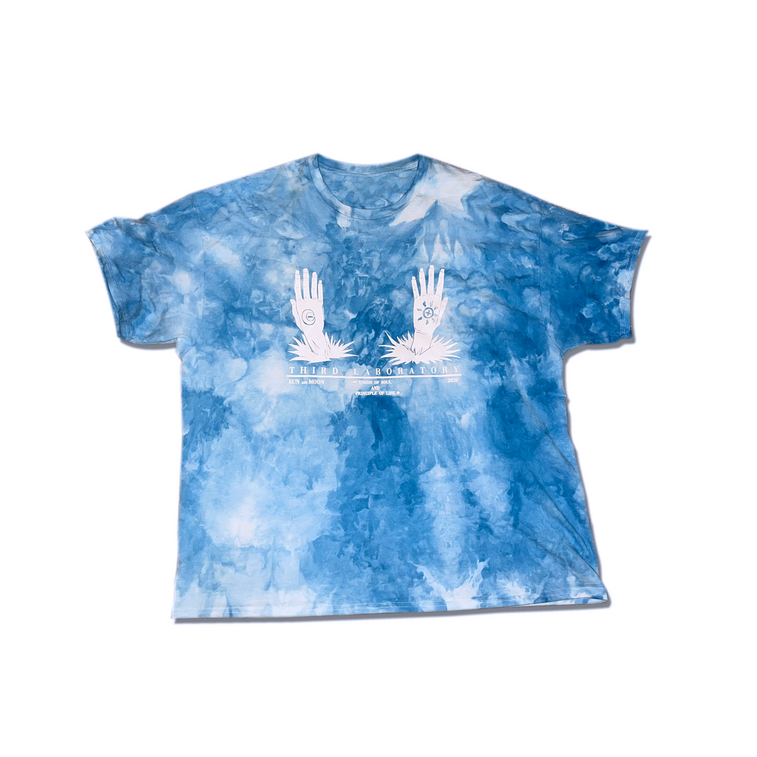 BLUE SUN AND MOON TEE